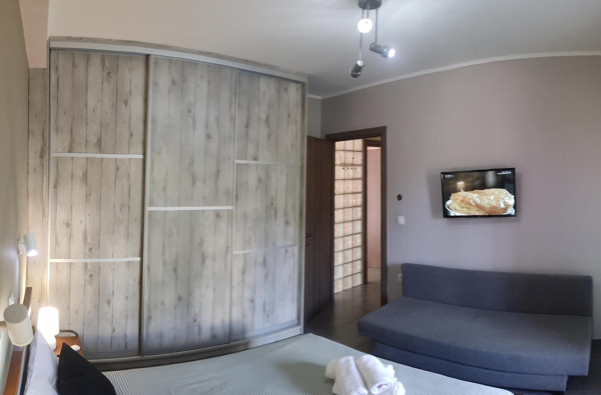 Vasilikis Apartment Kalamata Esterno foto